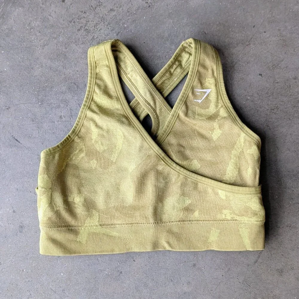 Gymshark Adapt Camo Seamless Sports Bra and Leggings Set Green small - Picture 2 of 9